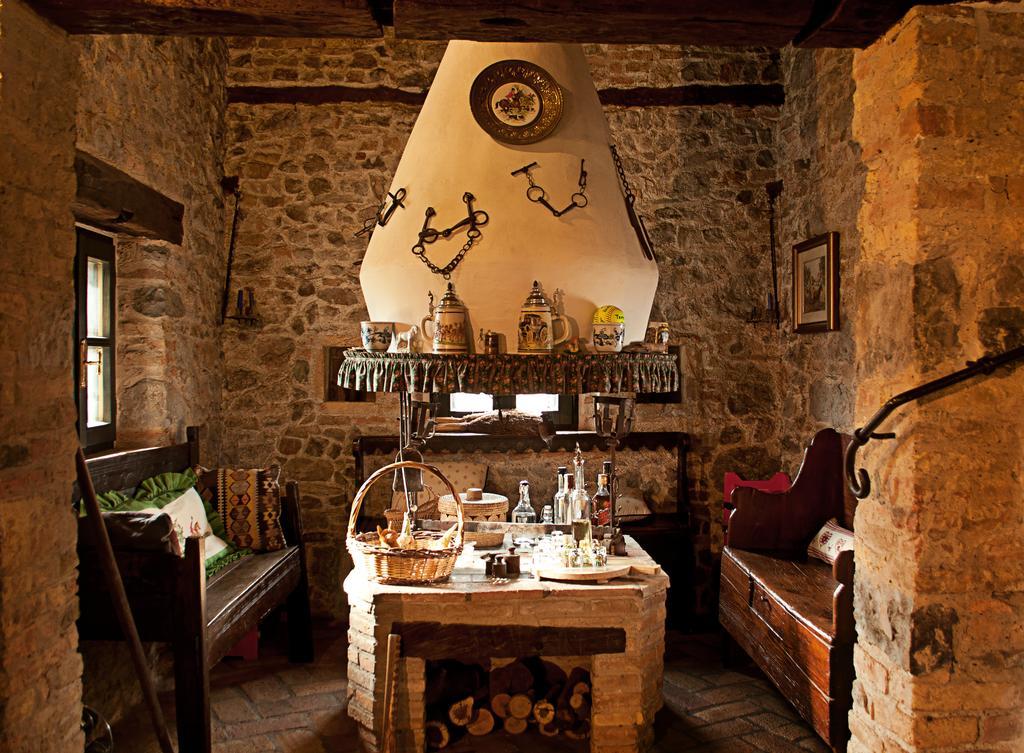B&B Casa Medievale Del Mugnaio Strassoldo Bagian luar foto