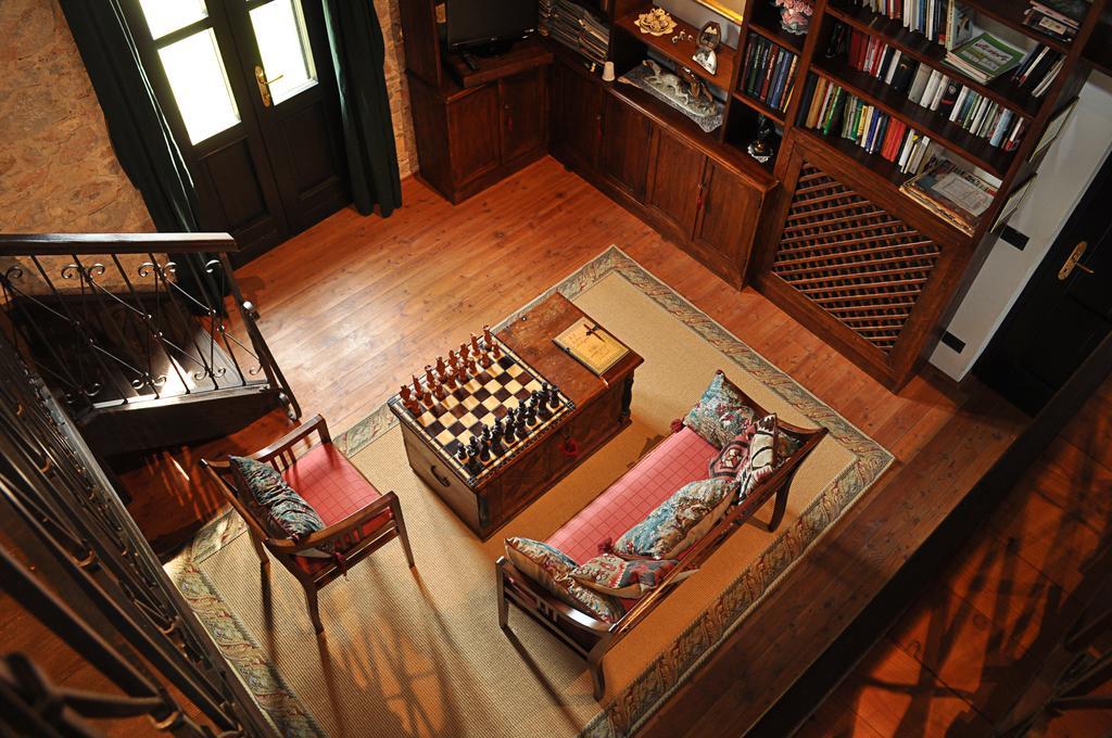 B&B Casa Medievale Del Mugnaio Strassoldo Ruang foto