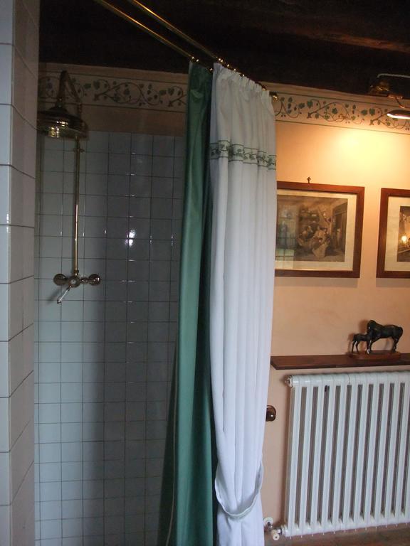 B&B Casa Medievale Del Mugnaio Strassoldo Bagian luar foto
